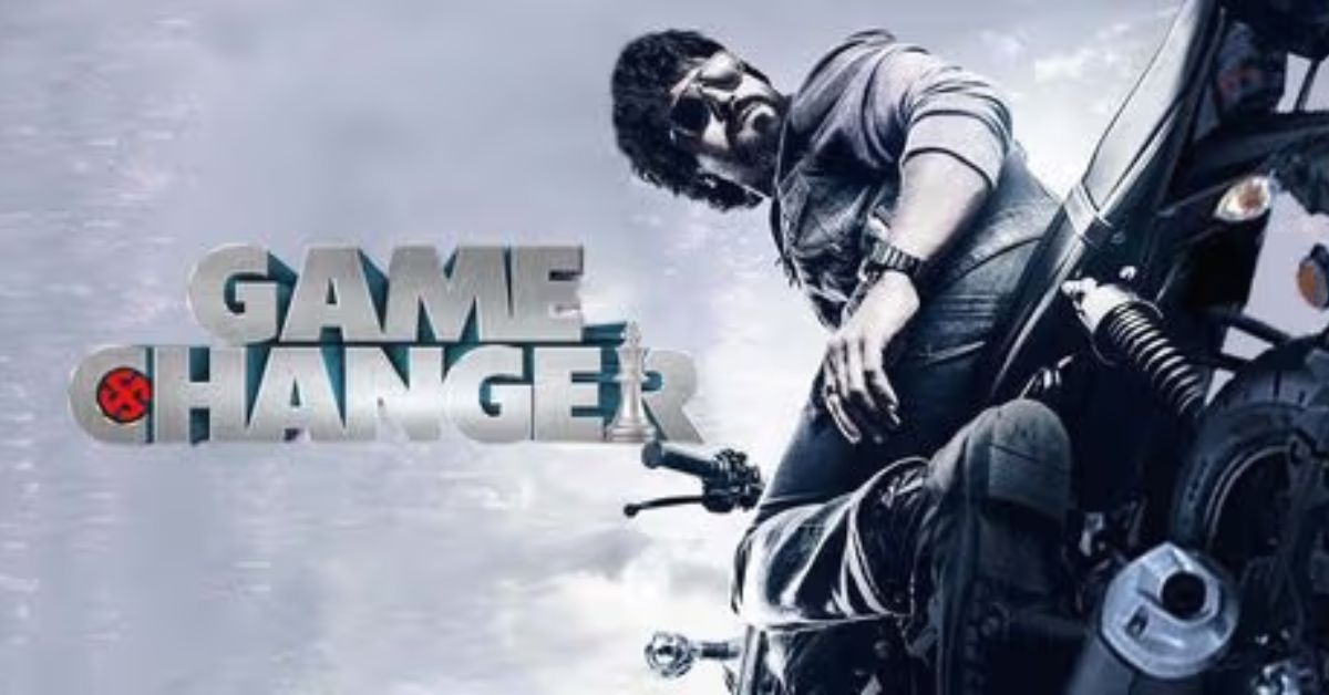 Ram Charan and Kiara Advani Make a Jaw-Dropping Entry on Top of a Bus at the Game Changer Teaser Launch in Lucknow